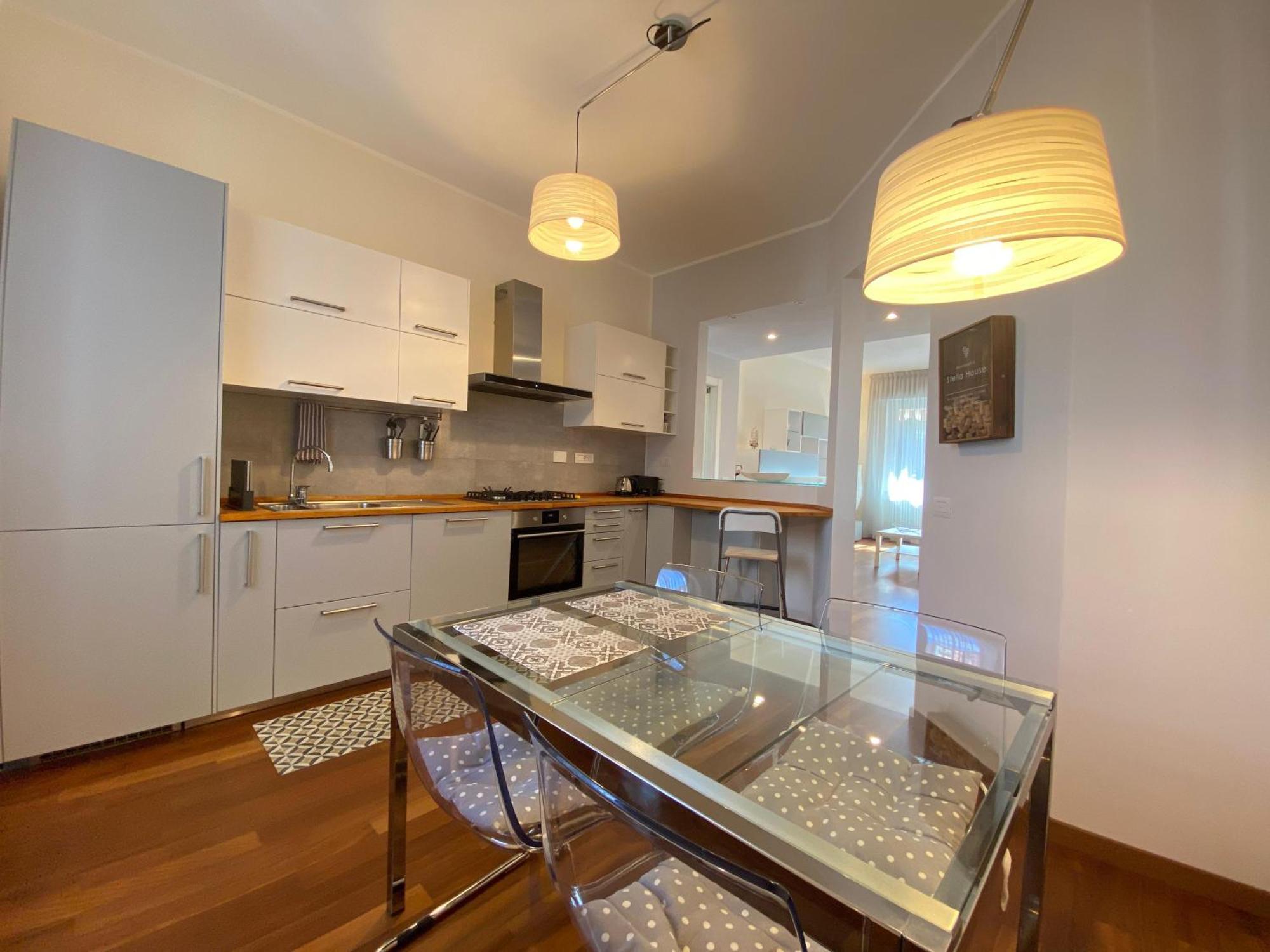 Stella House Apartment Специя Екстериор снимка